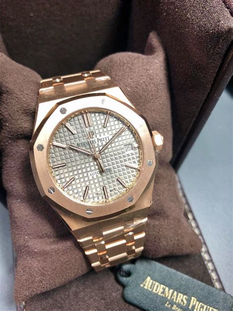 rose gold ap watch